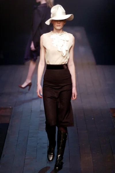 Look 22